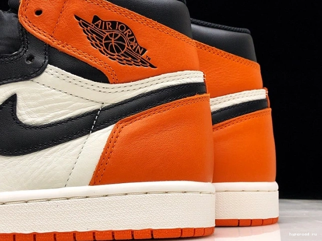 AQ0818-158 Off-Louis AJ1 OW 1 Jordan Air x 1029